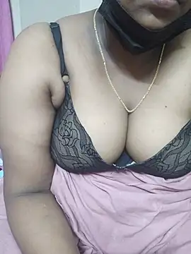 Meeratamil143 webcam