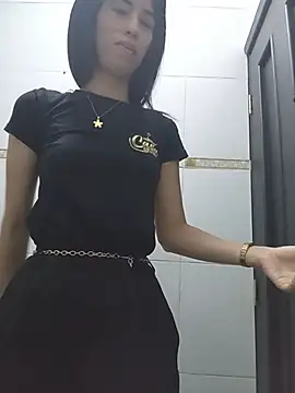 Alana_2026 webcam