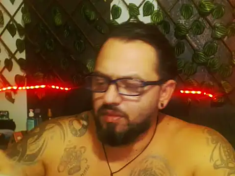 mr_wolf46 webcam