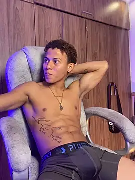 gaby_fit_strong1 webcam