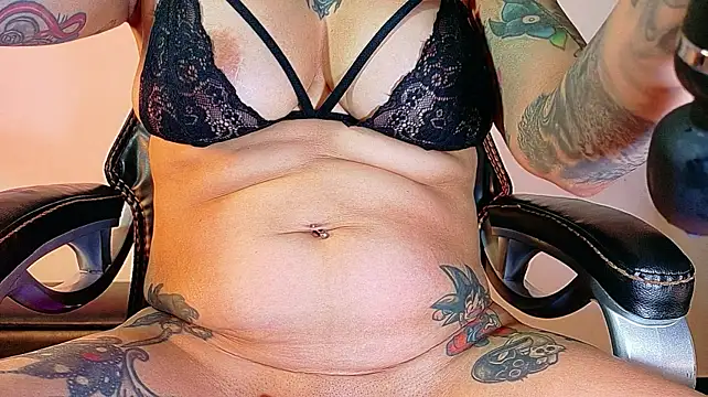 ValerieInk webcam