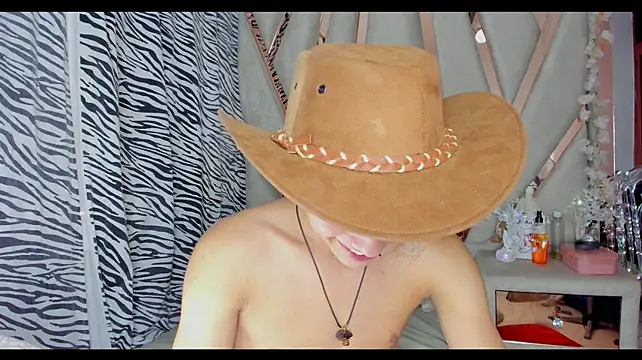jacobelord (M twink) - OIL IN MY BODDY