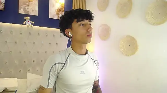Aiden_Rivers_ webcam