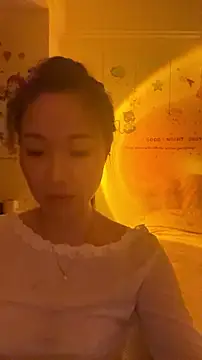 momo0021 webcam