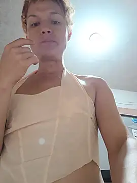 Paulina_Noir webcam