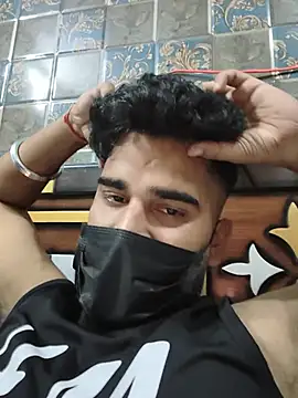 BeardKingoBack live sex cam