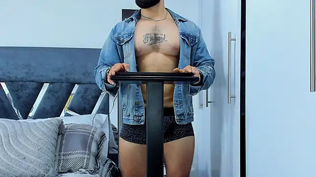 Zack_Froone webcam