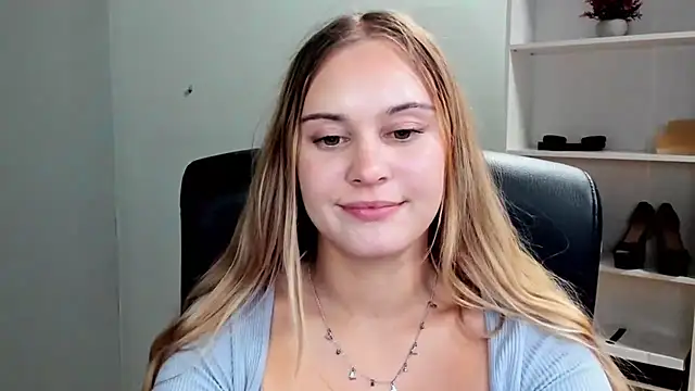 kitty_valeria webcam