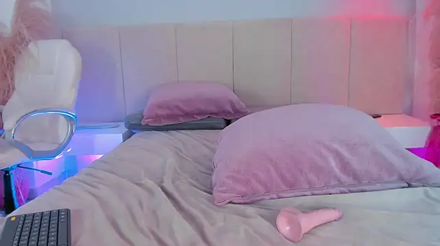 emmiily_z webcam