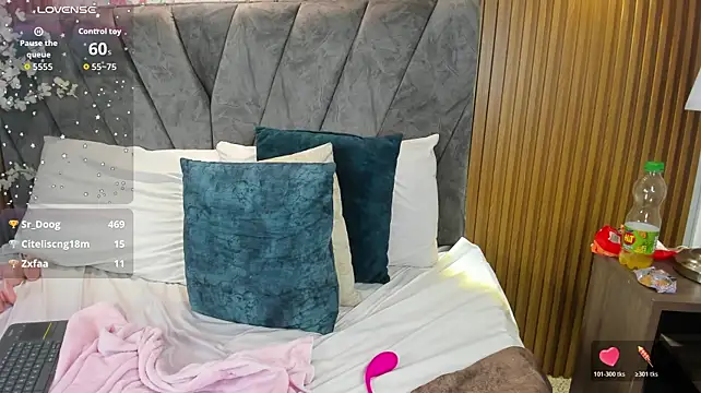Aisha_Vex webcam