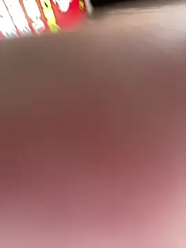 LiliMilk_21 webcam