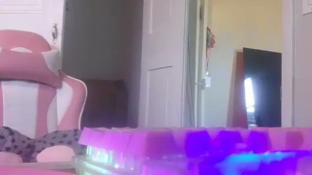 nastydianastrips webcam