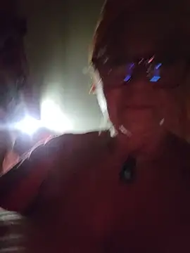 Hot-Muci live sex cam