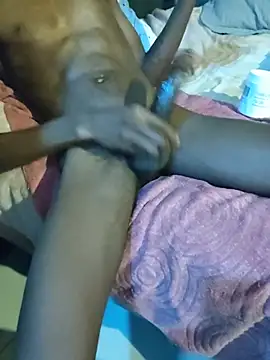 THATHAIRYTALLDUDE webcam