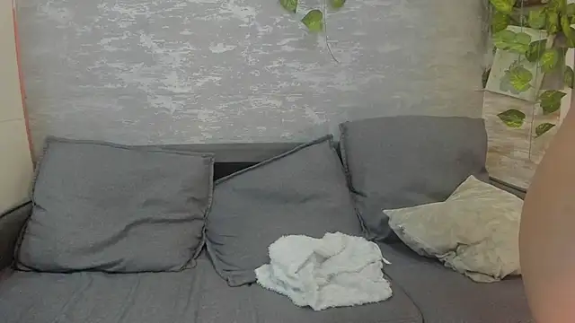 Mhelanny2