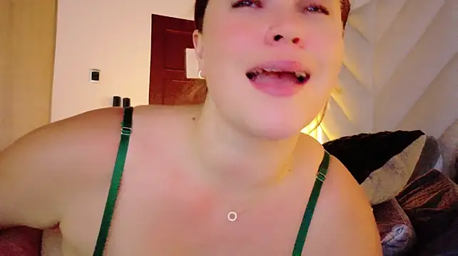 Anaise_latif webcam