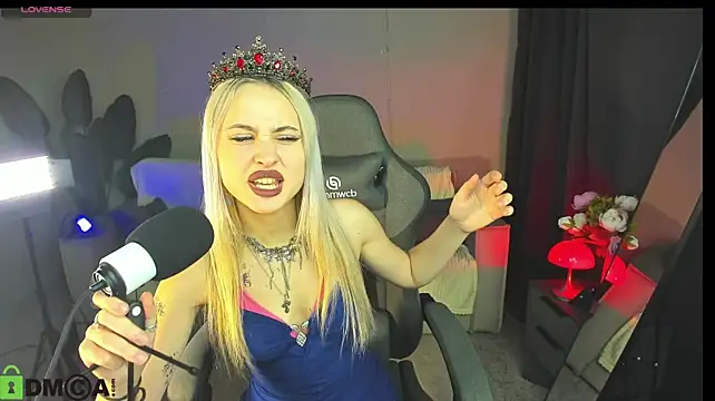 LaslyAngel webcam