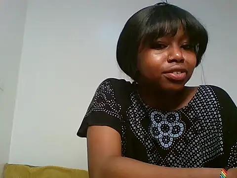 sexy1shanaya webcam