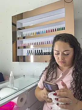 Nails_Lucia webcam
