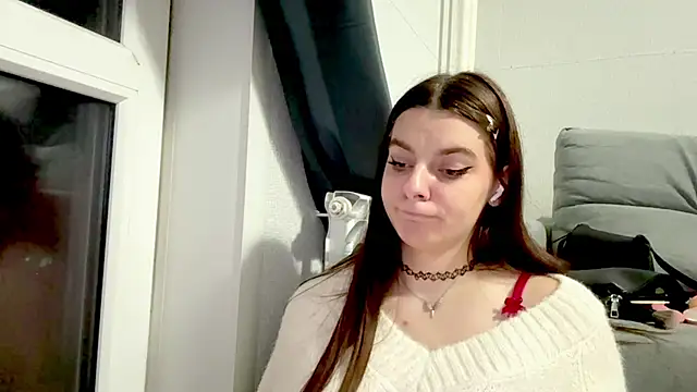 SimoneEbesu webcam