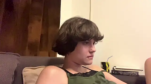 HeyFriren live sex cam