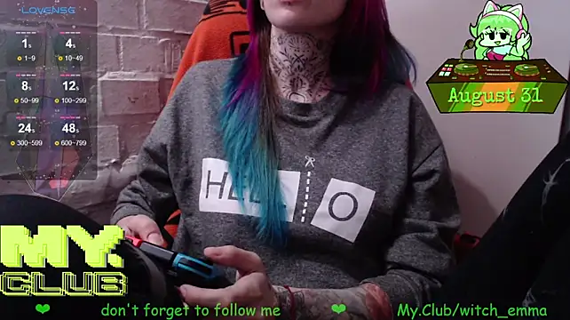 Witch_Emma live cam on StripChat