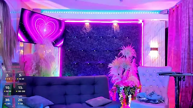 Queens_Wonders_Blonders live sex cam