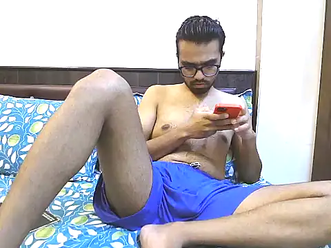 BoyzaraHatke webcam