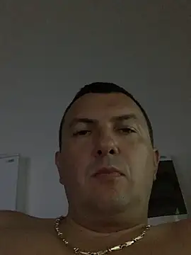 mike8523 (Ask my age) - 20 tk for FARTS!!!