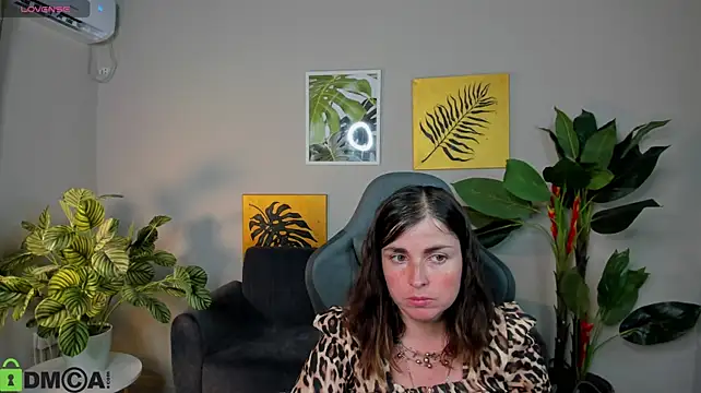 MartaEdams webcam