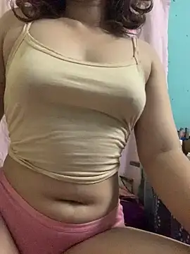 Poojachauhanlive webcam