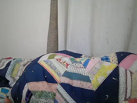 Ambitious_ webcam