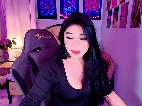 SexxyTsLoverr webcam