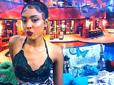 IndianPretty14u2Luv webcam