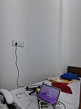 sushmita0 webcam