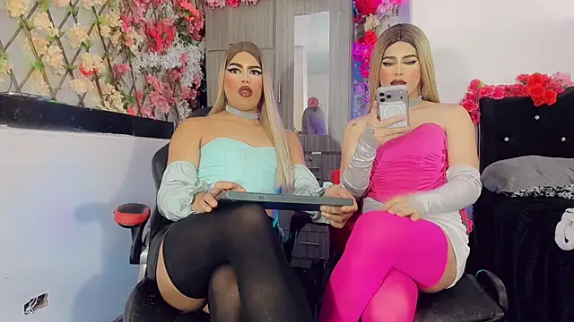 Thiara_veky_ webcam