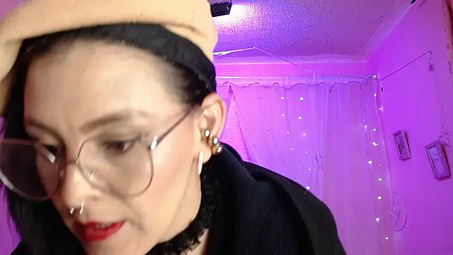 anahi_333 webcam