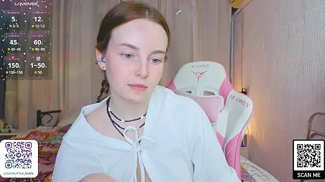 bae_cake_ webcam