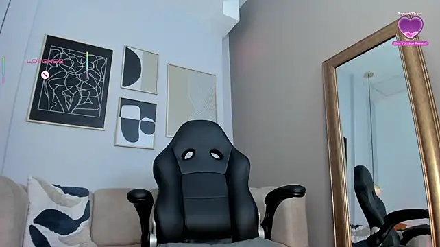 marie_bass webcam