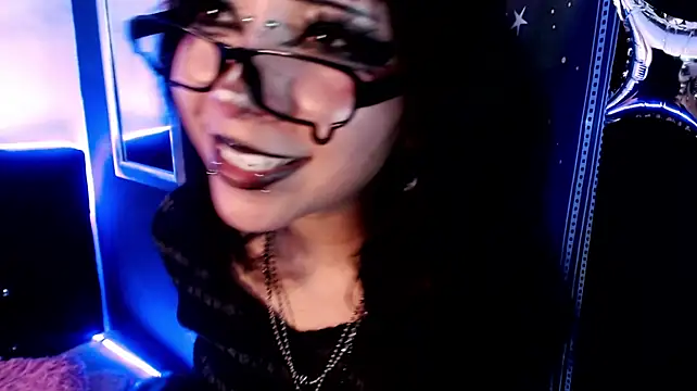 KiomyVamp webcam