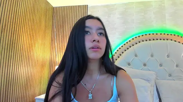 AlenaColeman webcam