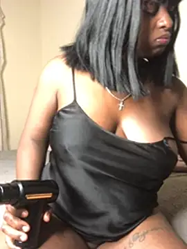 Naughtycandy001 webcam