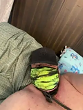 BottomWolfGuys webcam