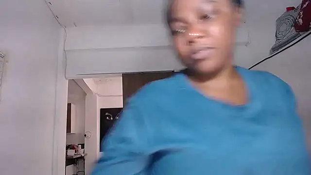 yselahot webcam
