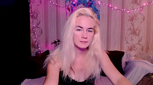 xxxcharismaaa webcam