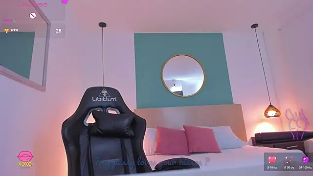 lucy_blue28 webcam