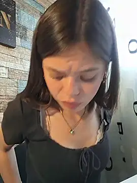 _Isabella-7 webcam