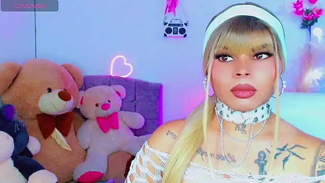 AdanKinng webcam