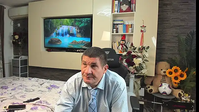 SpartacusDaddy48 webcam