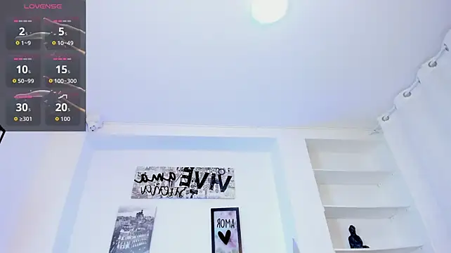 TiffanyHoustton webcam